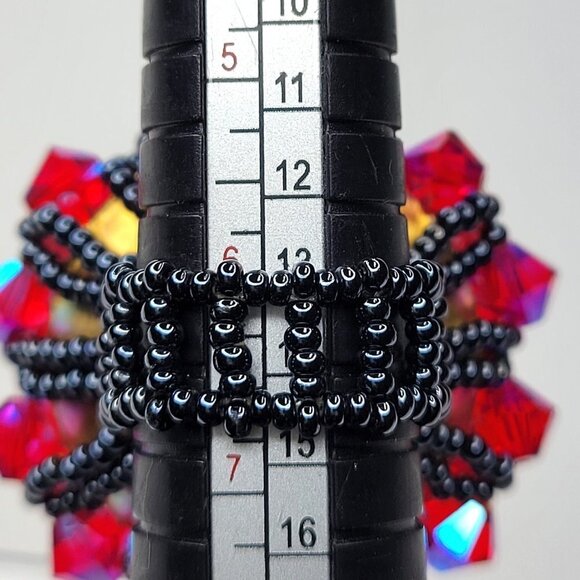 Fuchsia Sparkling Crystal Ring Bicone Beads Cluster Ring Glitter Stretch Ring - Picture 4 of 9